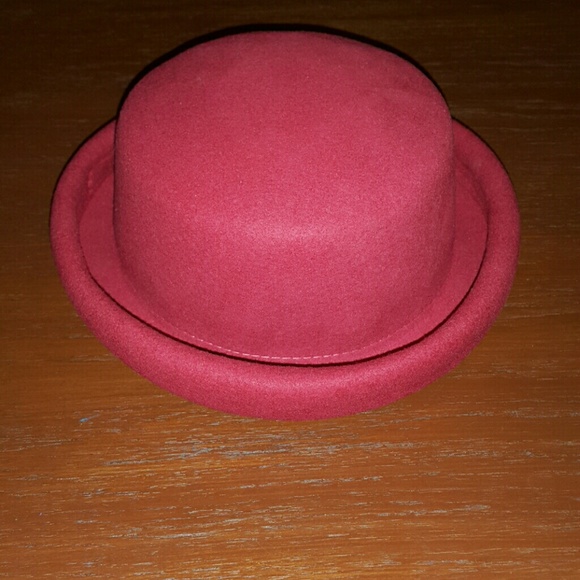 Red Bowlers/Derby hat - Picture 1 of 2